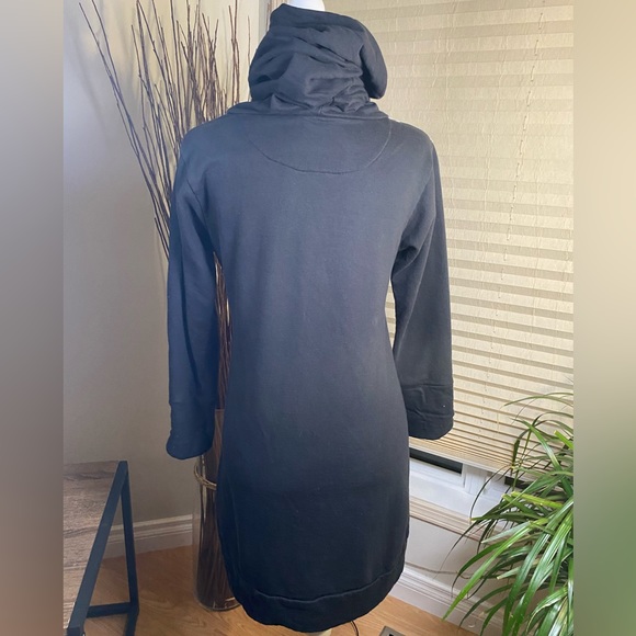 Elfarrow Apparel XS Extended Oversized Turtleneck Long Sleeve Cotton Dress - Picture 2 of 5